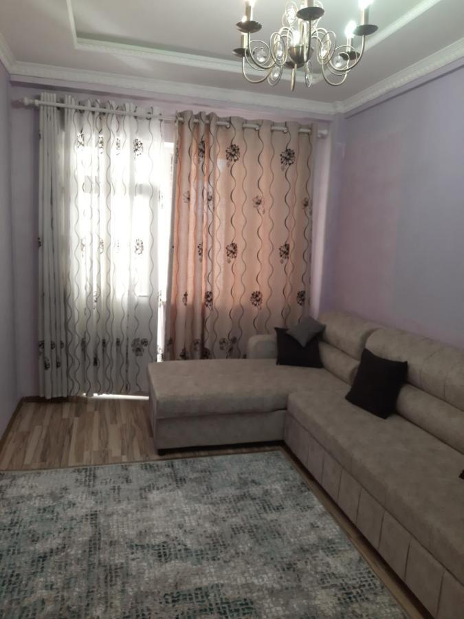 Diplomat Apartments Biskek Kültér fotó