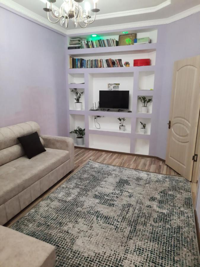 Diplomat Apartments Biskek Kültér fotó