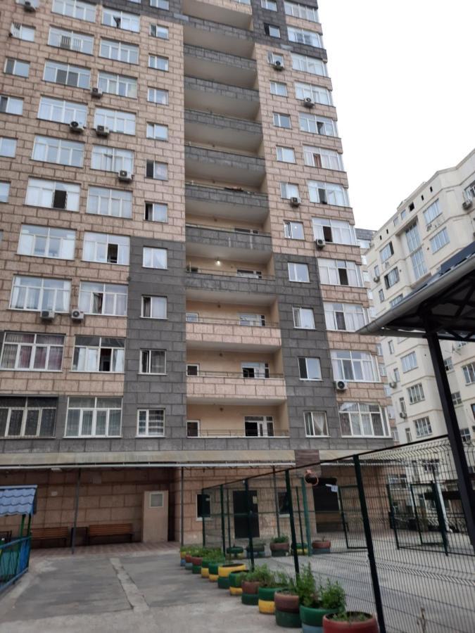 Diplomat Apartments Biskek Kültér fotó